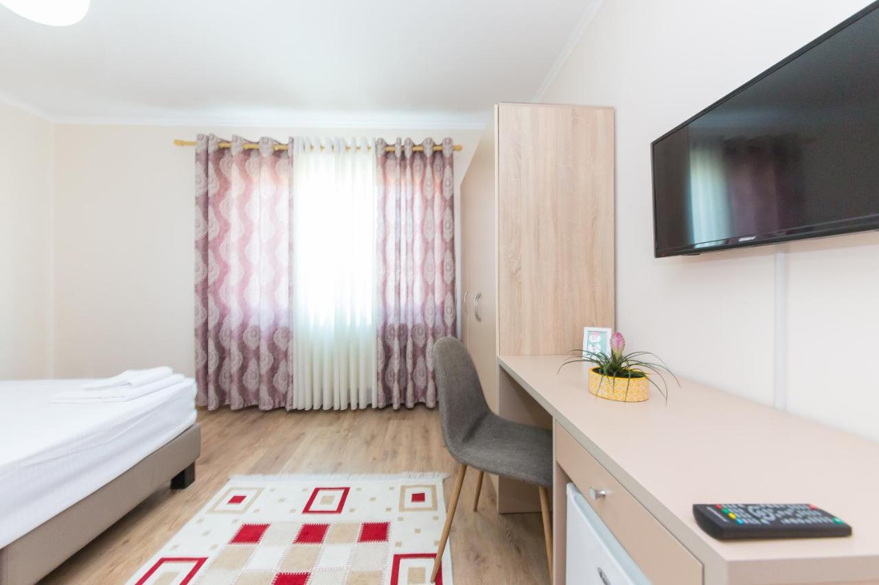 Hotel Heritage 티라나 외부 사진